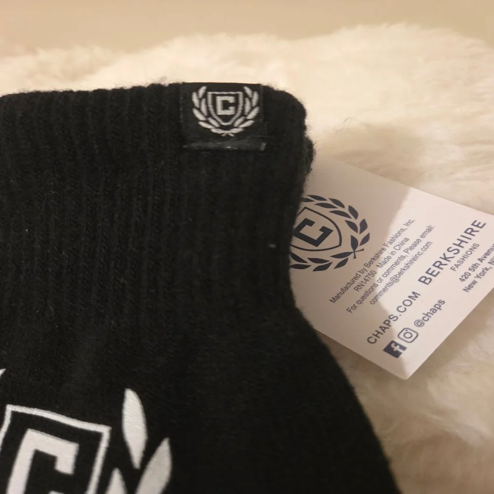 Women's Chaps Black & White Logo Knit Gloves with grip One Size